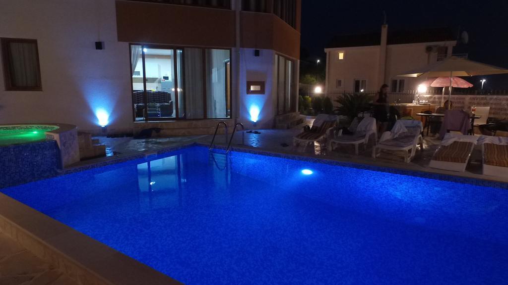 Villa Rakhimov Herceg Novi Eksteriør bilde